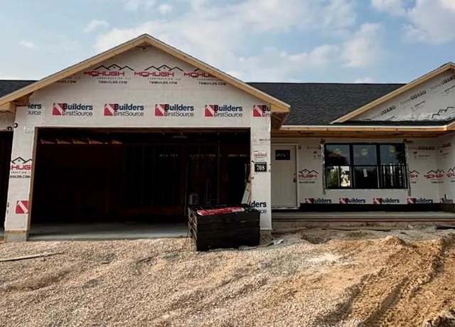 Property at 708 Bessy Ln, Chilton, WI 53014, 3 beds, 2 baths