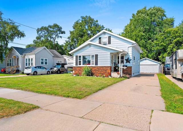 Property at 1419 Powers St, Oshkosh, WI 54901, 3 beds, 2 baths