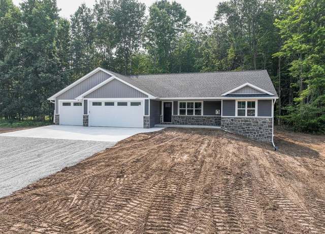 Property at 253 Shady Lawn Ct, Sobieski, WI 54171, 3 beds, 2 baths