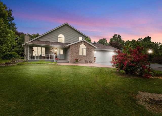 Property at N3245 Us Hwy 76, Hortonville, WI 54944, 3 beds, 2.5 baths
