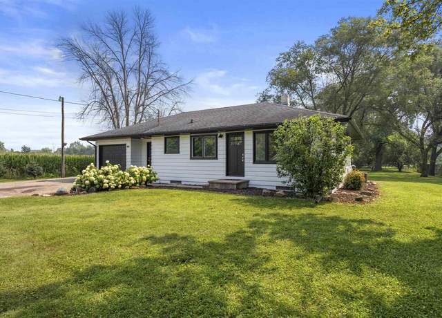 Property at 7340 Woodenshoe Rd, Neenah, WI 54956, 2 beds, 1 bath