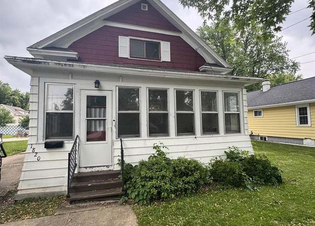 Property at 1820 Plymouth St, Oshkosh, WI 54901, 4 beds, 2 baths