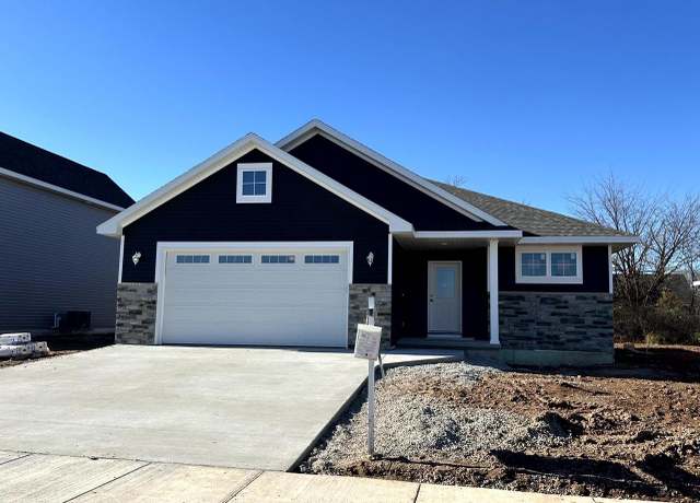 Property at N9389 Gemstone Ct, Appleton, WI 54915, 3 beds, 2 baths