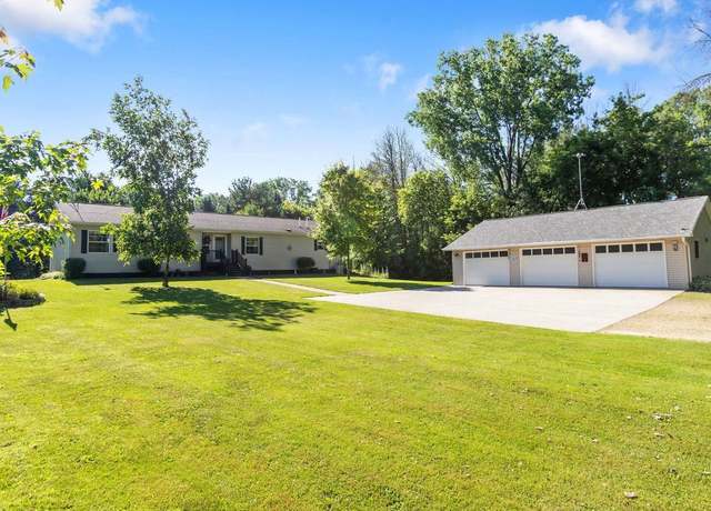 Property at N6668 Us Hwy 45, New London, WI 54961, 3 beds, 2 baths