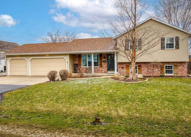 Property at W2376 Greenspire Way, Appleton, WI 54915, 4 beds, 3 baths