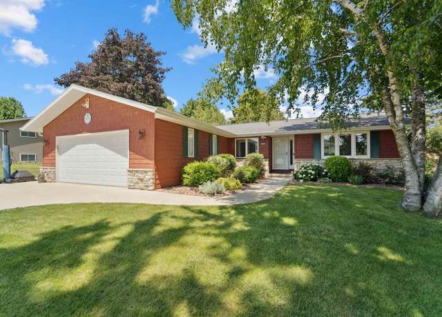Property at 106 Robin Ave, Chilton, WI 53014, 3 beds, 1.5 baths