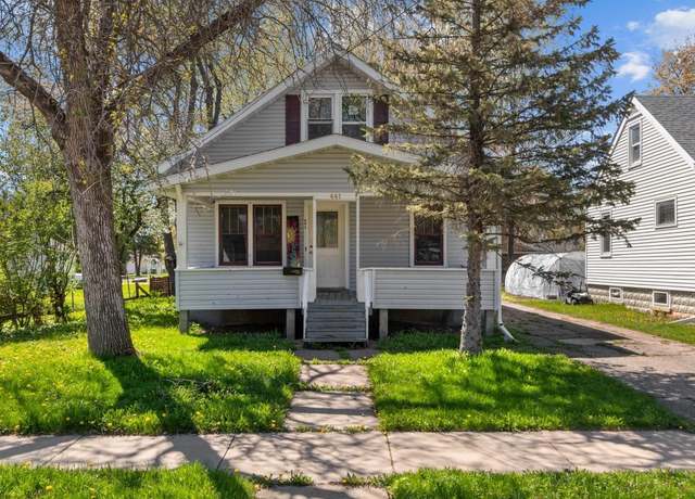Property at 441 N 13th Ave, Wisconsin Rapids, WI 54495, 4 beds, 1 bath