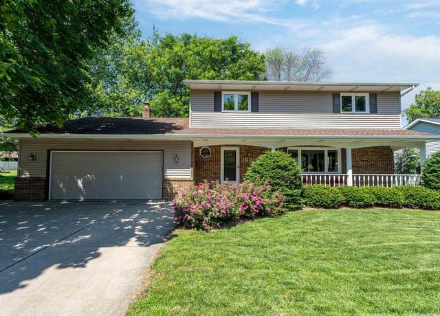 Property at 1601 S Irma St, Appleton, WI 54915, 3 beds, 2.5 baths