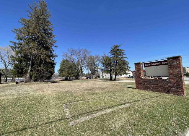Property at 518 W Main St, Wautoma, WI 54982