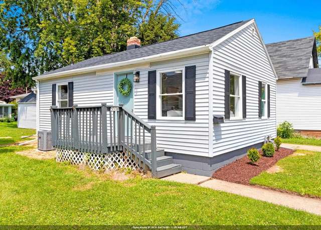 Property at 518 15th Ave, Green Bay, WI 54303, 2 beds, 1 bath
