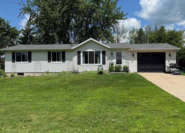 Property at W232 Oak St, Fremont, WI 54940, 3 beds, 1.5 baths
