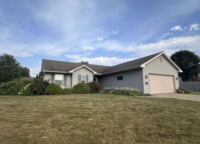 Property at 1140 Barbary Ln, Winneconne, WI 54986, 3 beds, 2 baths
