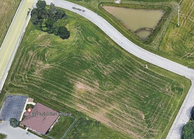 Property at 1451 Lime Kiln Rd, Green Bay, WI 54311