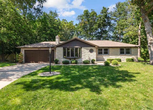 Property at 3079 Cornelius Ct, Green Bay, WI 54311, 4 beds, 2 baths