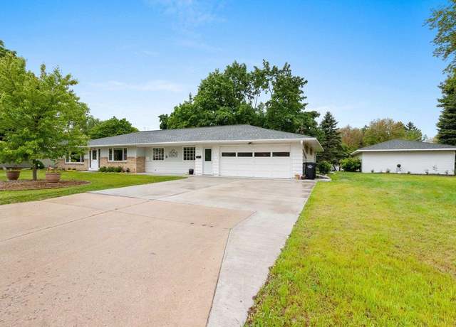 Property at 1037 S Union St, Shawano, WI 54166, 3 beds, 2 baths