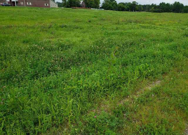 Property at 1005 Mill Pond Cir, Weyauwega, WI 54983