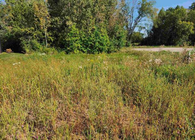 Property at N9016 Southtowne Dr, Menasha, WI 54952