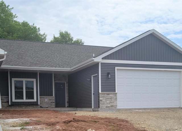 Property at 1001B Mill Pond Cir, Weyauwega, WI 54983, 2 beds, 2 baths