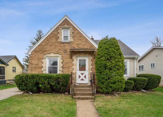 Property at 294 E 11th St, Fond Du Lac, WI 54935, 2 beds, 1 bath
