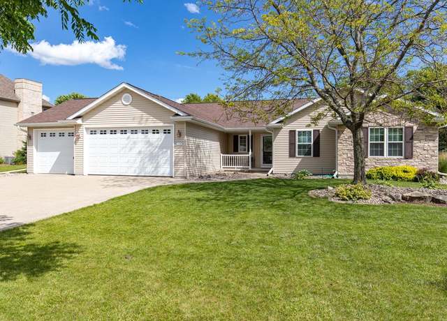 Property at N1766 Medina Dr, Greenville, WI 54942, 3 beds, 3 baths