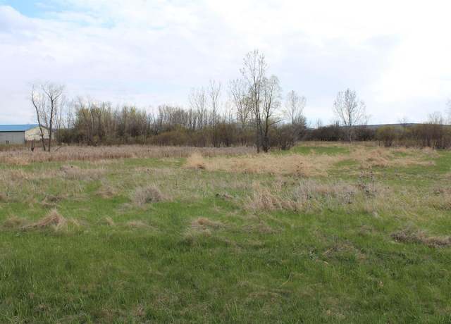 Property at 1401 Glory Rd, Green Bay, WI 54304