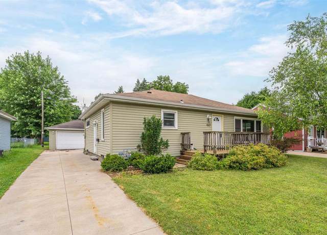 Property at 1507 S Walden Ave, Appleton, WI 54915, 2 beds, 1 bath