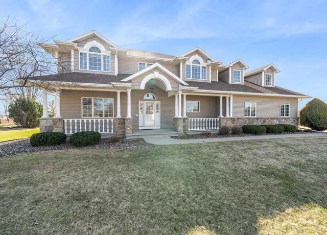 Property at 3895 Shorebird Ct, Oshkosh, WI 54904, 4 beds, 3.5 baths
