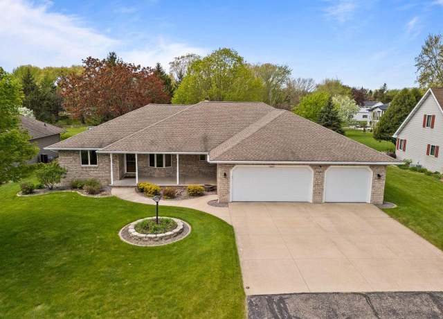 Property at N9671 Darboy Dr, Appleton, WI 54915, 3 beds, 2 baths