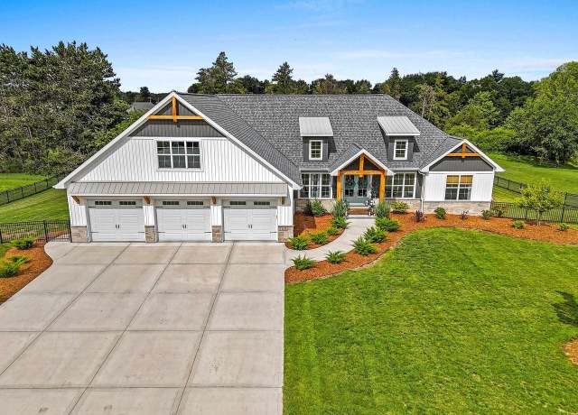 Property at 4113 Blackberry Ridge Dr, Oneida, WI 54155, 4 beds, 4.5 baths