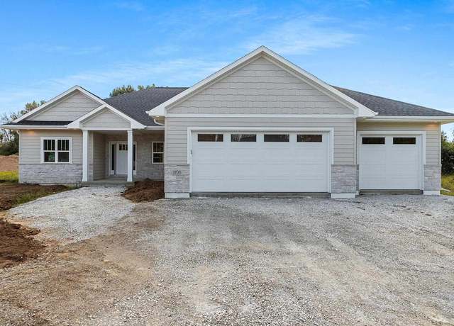 Property at 3705 Folkestone Ct, Green Bay, WI 54313, 5 beds, 3.5 baths