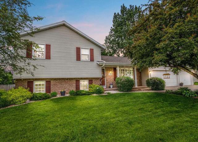 Property at N256 Springfield Dr, Appleton, WI 54915, 4 beds, 2.5 baths