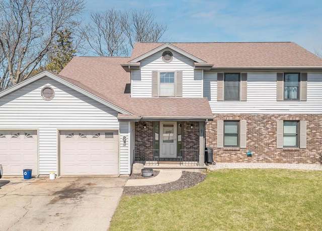 Property at 10 E Waukau Ave, Oshkosh, WI 54902, 6 beds, 4 baths