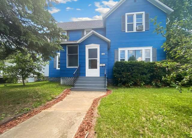 Property at 1345 Carney Blvd, Marinette, WI 54143, 4 beds, 1.5 baths