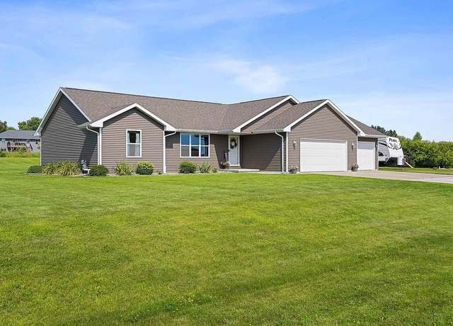 Property at 4267 Palm Garden Ct, New Franken, WI 54229, 4 beds, 3 baths