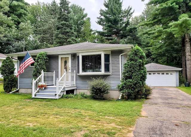 Property at W8643 Adams Beach Dr, Clintonville, WI 54929, 3 beds, 2 baths