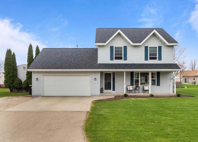 Property at W5417 Colin St, Appleton, WI 54915, 3 beds, 2.5 baths