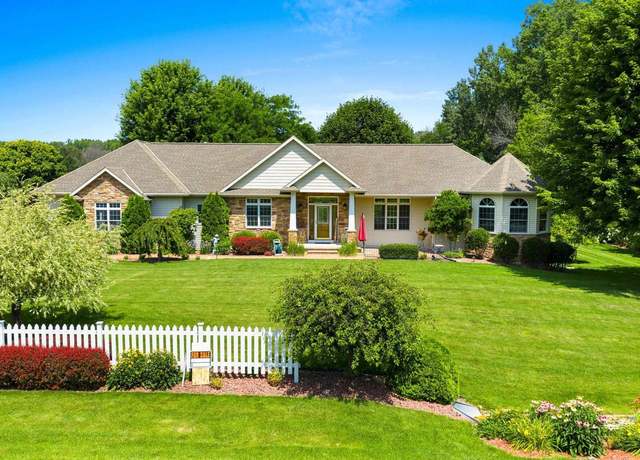Property at 4879 Caledonia Dr, New Franken, WI 54229, 4 beds, 3 baths