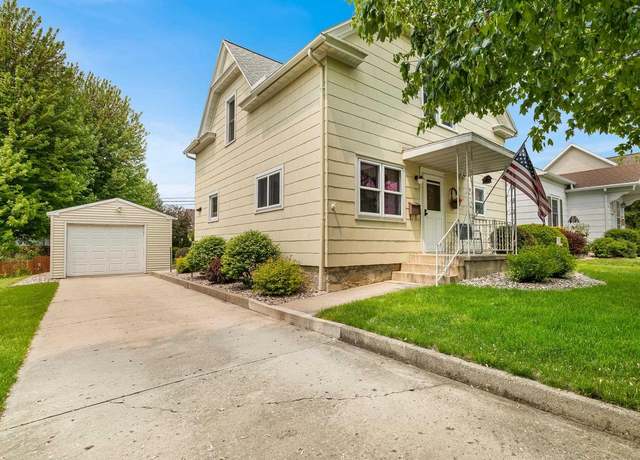 Property at 323 Cleveland St, Brillion, WI 54110, 4 beds, 1.5 baths