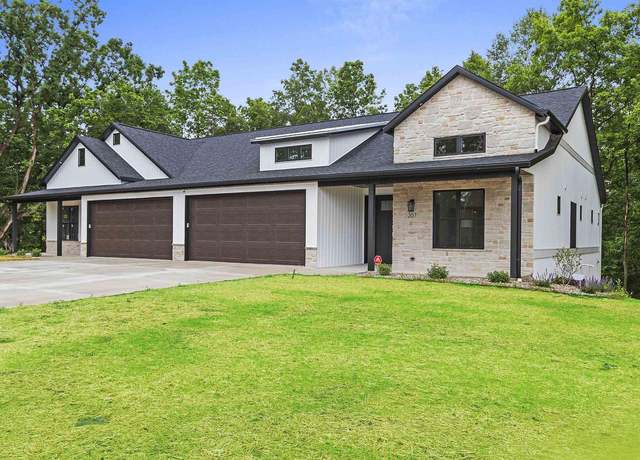 Property at 207 Deer Shed Trl #19, Green Bay, WI 54302, 4 beds, 3 baths
