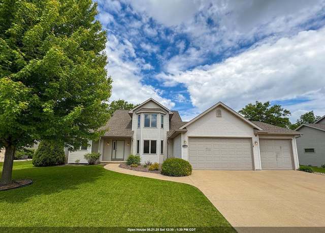 Property at 3100 Mockingbird Way, Oshkosh, WI 54904, 3 beds, 2.5 baths