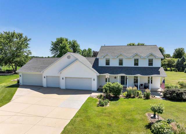 Property at 3040 Opal Rd, Green Bay, WI 54311, 3 beds, 3.5 baths