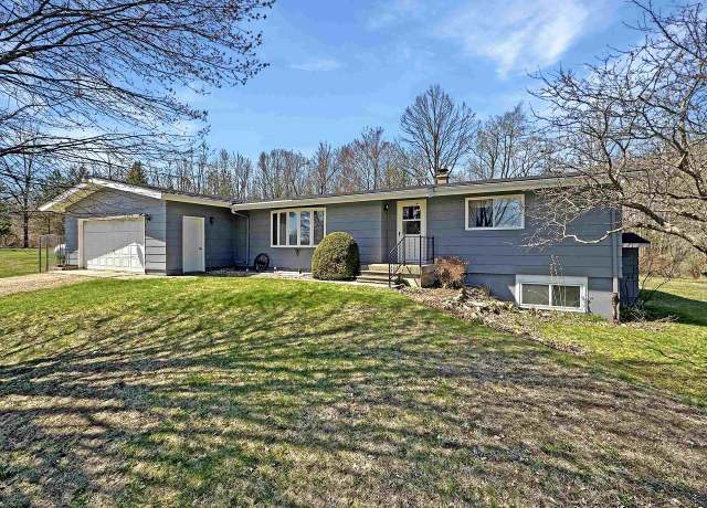 Property at N7181 County Road Gg, Crivitz, WI 54114, 3 beds, 1.5 baths