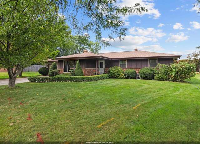 Property at 24 Caribou Ct, Appleton, WI 54911, 3 beds, 2 baths