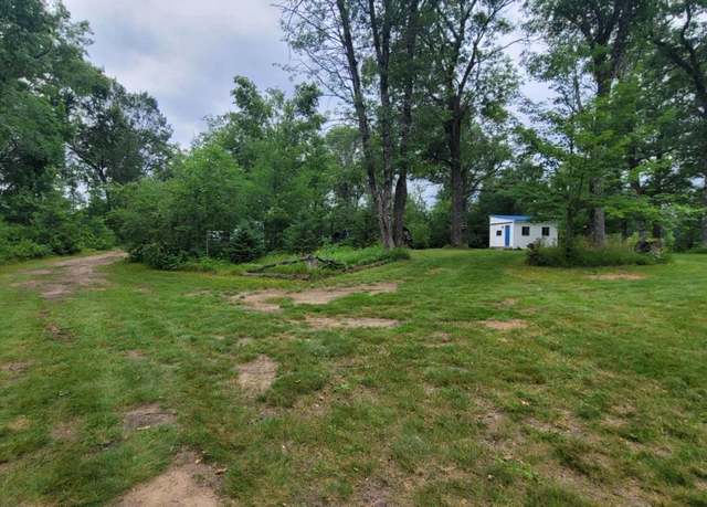 Property at W11249 Sagewood Trl, Crivitz, WI 54114