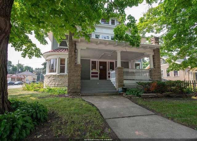Property at 603 Jackson St, Oshkosh, WI 54901, 5 beds, 1.5 baths