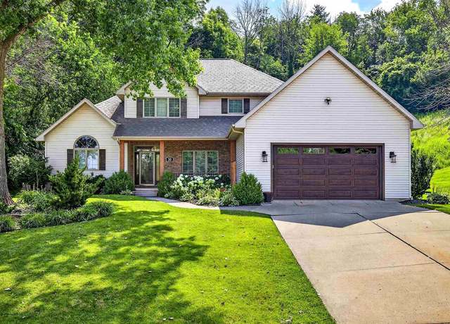 Property at 30 Eagles Ct, Kaukauna, WI 54130, 3 beds, 2.5 baths
