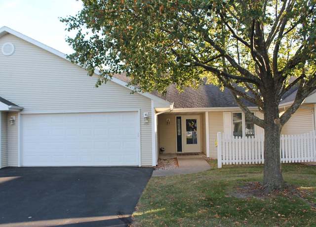 Property at 203 Lake Pointe Dr, Oshkosh, WI 54904, 2 beds, 2 baths