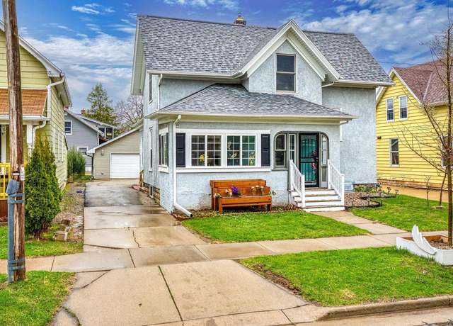Property at 1221 S Madison St, Appleton, WI 54915, 4 beds, 2 baths