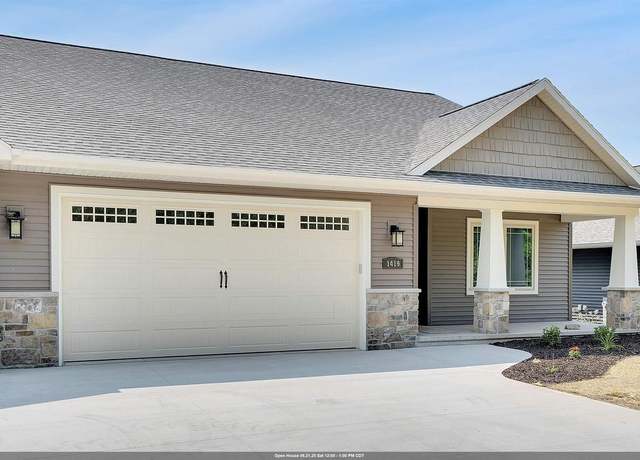 Property at 1419 Prairie Lake Cir, Neenah, WI 54956, 2 beds, 2 baths