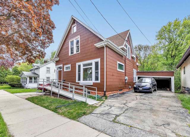 Property at 1019 E Eldorado St, Appleton, WI 54911, 4 beds, 2 baths